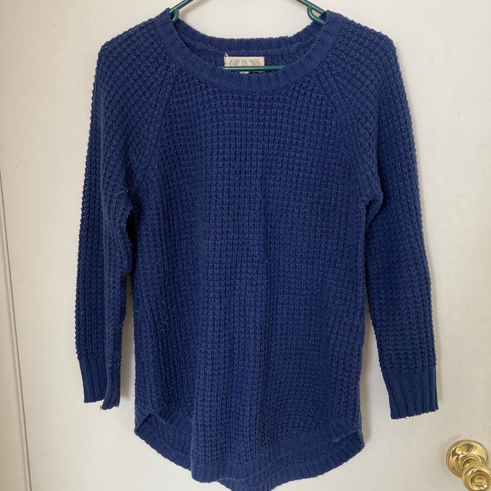 Pink Rose sweater, M, Blue